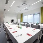 Western Tulln 4*