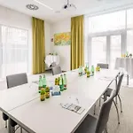 Western Tulln 4*