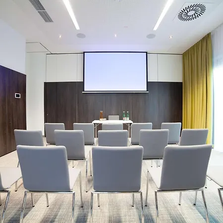 Hotel Western Tulln 4*