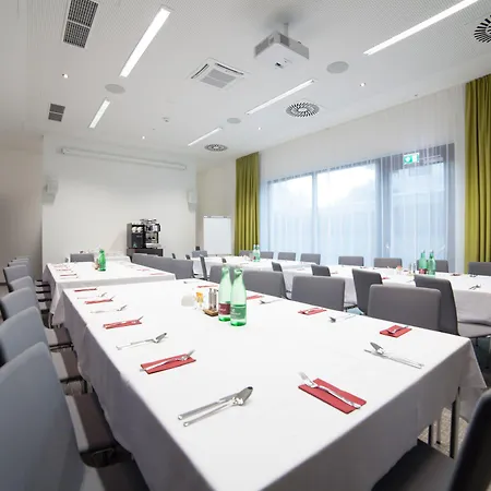 Western Tulln 4*