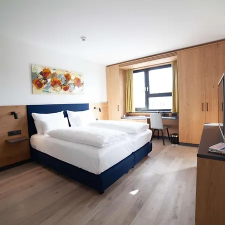 Hotel Western Tulln 4*