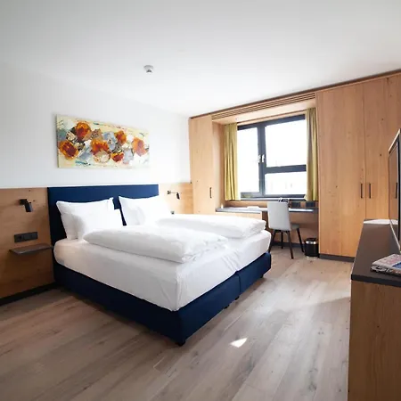 Western Tulln Hotel 4*