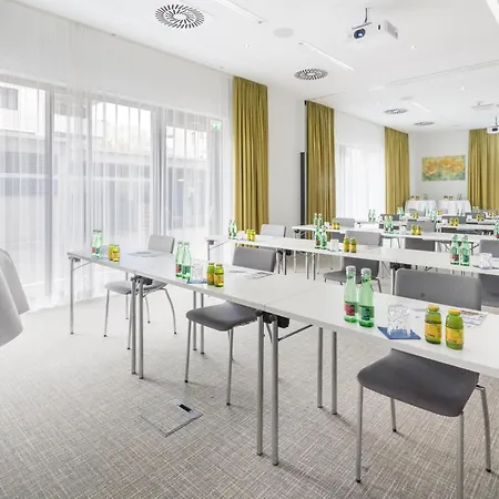 Western Tulln Hotel