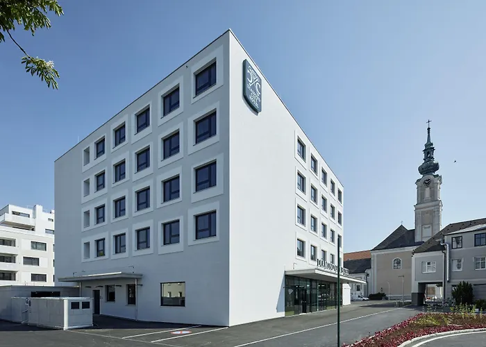 Western Tulln Hotel 4*