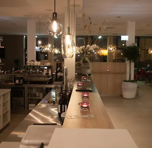 Western Tulln מלון טולן